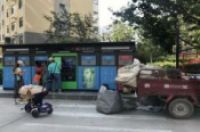 垃圾分类还能赚到钱 智能垃圾分类回收站亮相秦皇岛-环保卫士