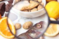 食堂吃出避孕套?校方:鸭子眼球膜-环保卫士