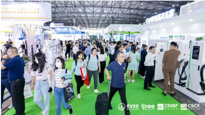 蓄势聚力 共启美好 | 第18届振威上海充电桩展盛大开幕！