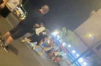 男子和女网友吃饭遭围殴被捅身亡 当场被捅了6刀-环保卫士