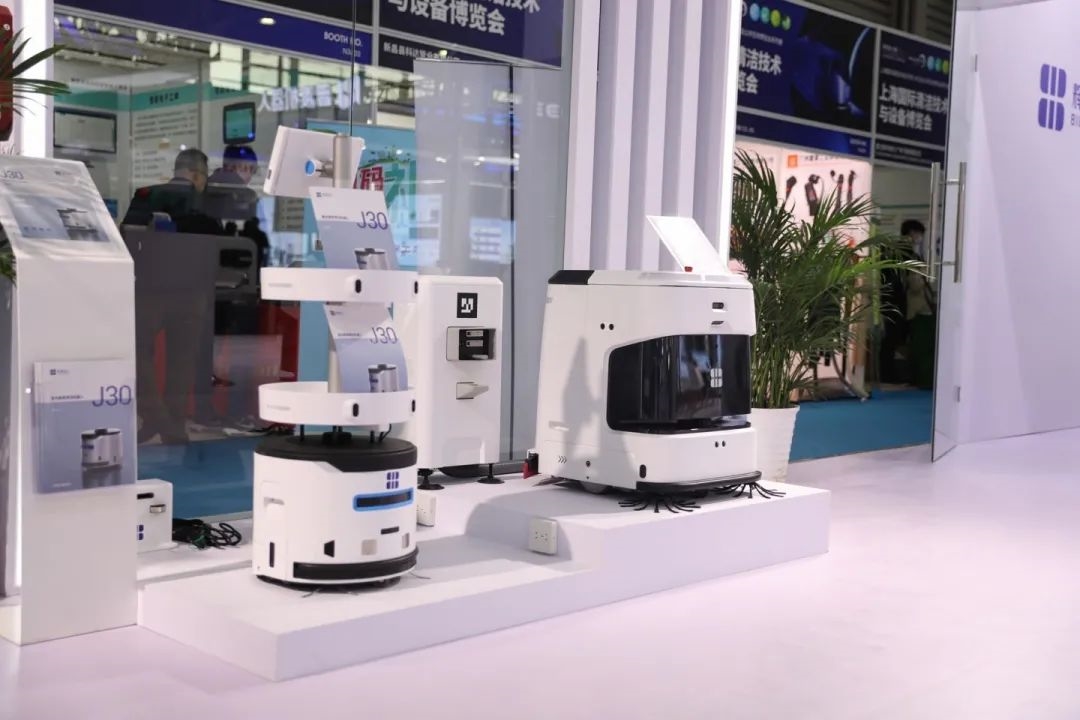 超高人气丨2024 CCE持续进行中,辉煌智行展位强势吸睛